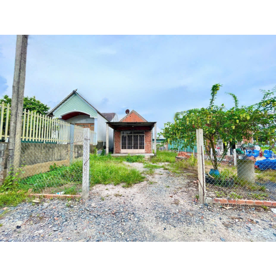 Nhà đất giá rẻ Đức Hoà - Long An 